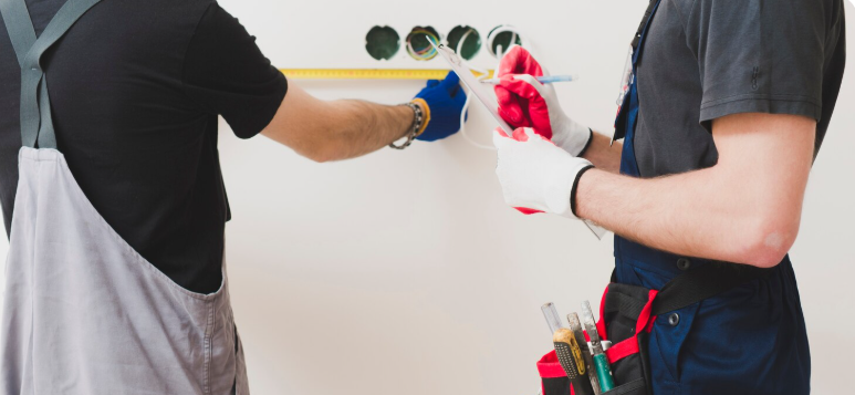 Villanyszerelő kollégákat​ keresünk Tolna Vármegyéből!