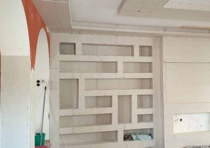 Gipszkarton szerelő állás Gárdonyban – nettó 2500 Ft/óra, hosszú távú bejelentett munka