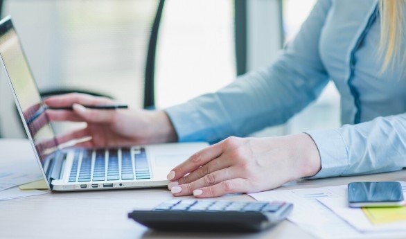 Pénzügyi ügyintéző – adminisztrátor állás Budapest XV. kerületben - Stabil cég, szabad hétvégék